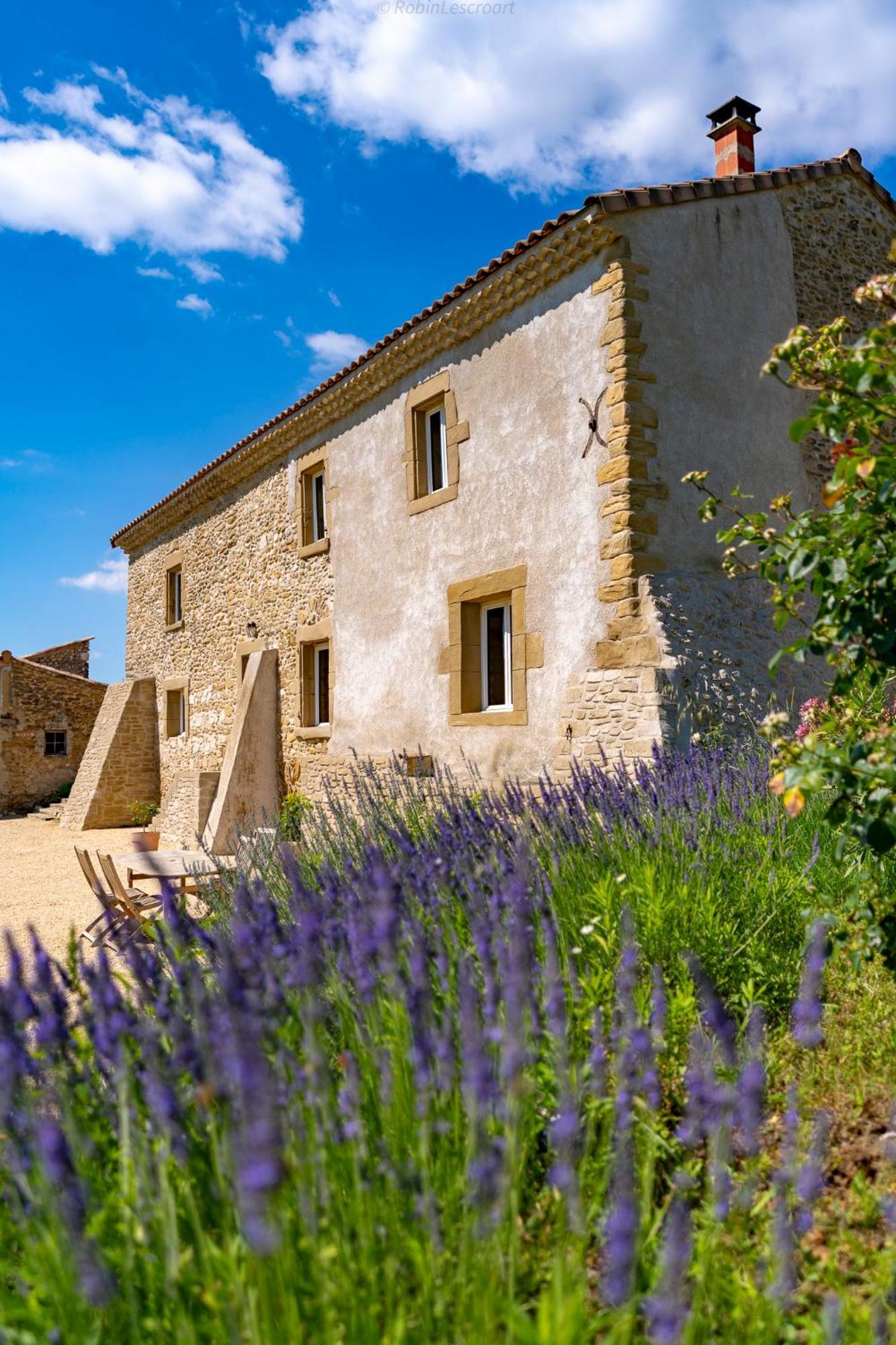 Le Petit Riousset, Gite A La Campagne, Piscine Bed & Breakfast Montvendre Exterior foto