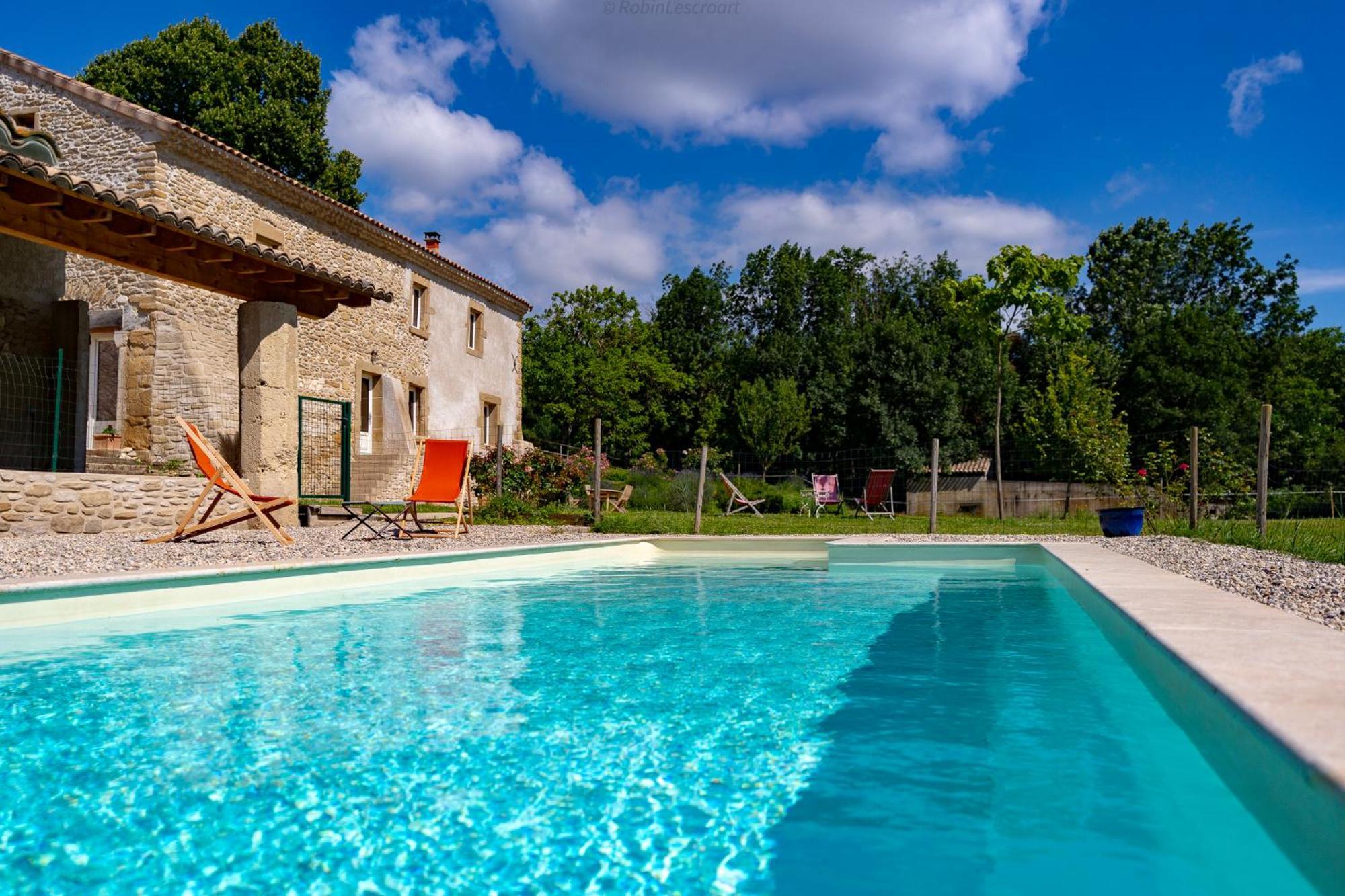 Le Petit Riousset, Gite A La Campagne, Piscine Bed & Breakfast Montvendre Exterior foto